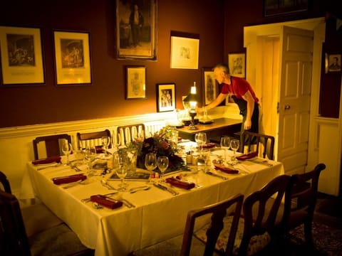 Roundwood House Country House in Co. Tipperary, Ireland