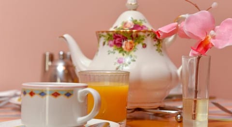 The Warren Guest House Bed and Breakfast in Carlisle