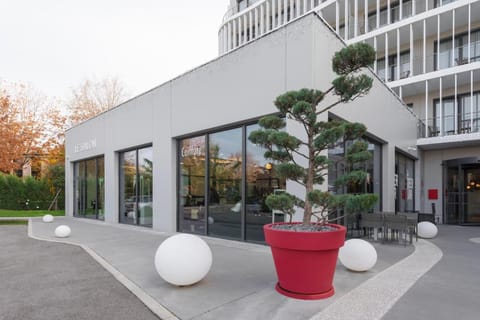 KYRIAD LYON OUEST Limonest Hotel in Lyon