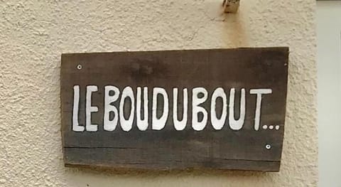 Hébergements le Camp d'Auneau - Leboudubout Vacation rental in Île-de-France