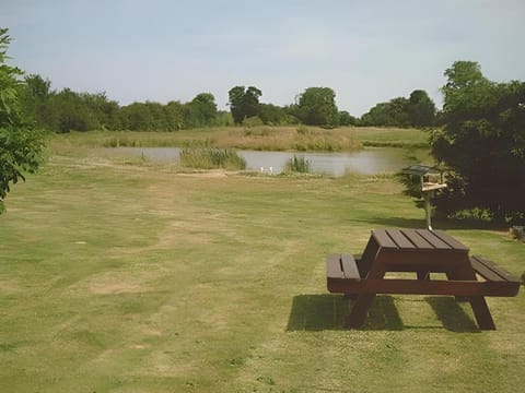 Glebe Farm Apartments Farm Stay in West Lindsey District