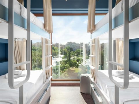 Zeus is Loose Hostel Hostel in Thessaloniki