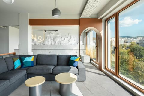 Zeus is Loose Hostel Hostel in Thessaloniki