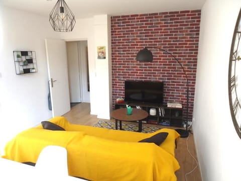 Appartement Lille/1ch/stationnement gratuit Apartment in Lille
