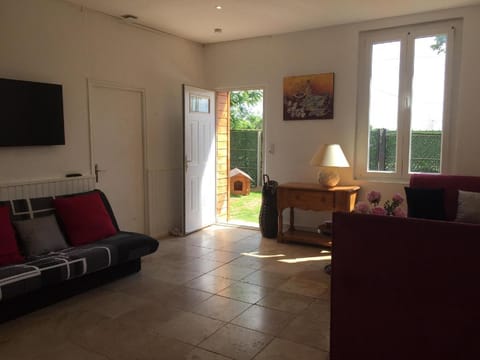 Hébergements le Camp d'Auneau - La Belle étoile Vacation rental in Île-de-France