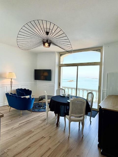 Villa Ker Eole Vue Mer Apartment in Dinard