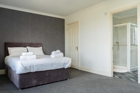 Redbourne Terrace Large Home Vacation rental in Boston