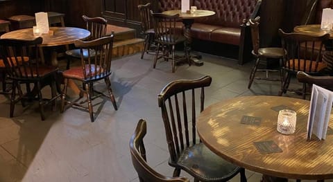 The Red Lion Hotel in Bakewell Stand E