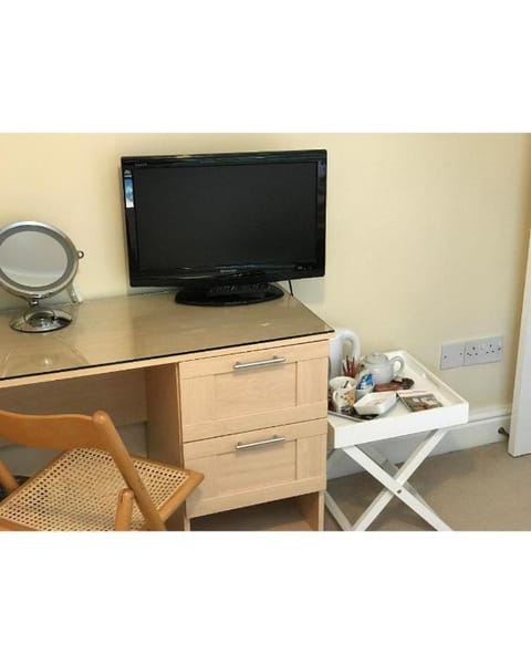 31 Queens Road Bed and Breakfast in Winchester