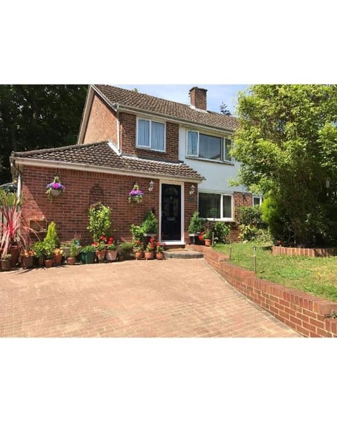 31 Queens Road Bed and Breakfast in Winchester