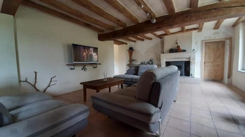 La BerryCurienne proche du zoo de Beauval Saint-Aignan Bed and Breakfast in Centre-Val de Loire