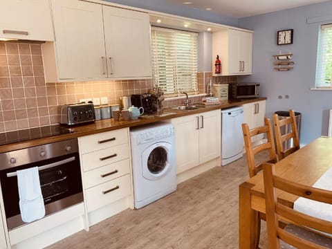 Dale Cottage Vacation rental in Telford