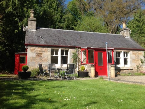 Annslea Garden Cottage Vacation rental in Pitlochry