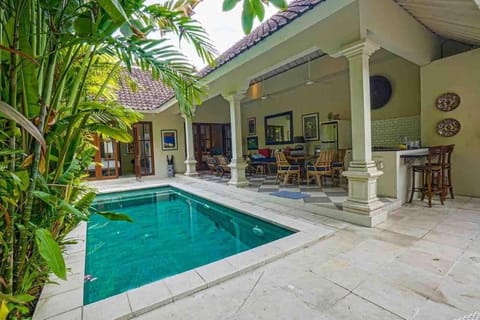 Eightyeight Villa Seminyak 2 Bedrooms Villa in Kuta