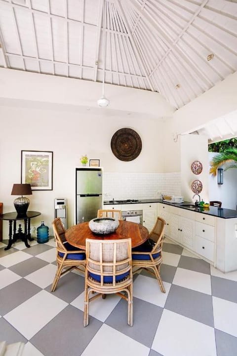 Eightyeight Villa Seminyak 2 Bedrooms Villa in Kuta