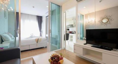 Backpacker Street Airport Place Apartment in Mai Khao