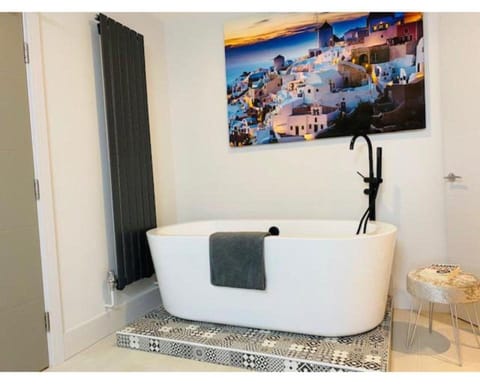 Townhouse PLUS @ Beth Street Stoke Hotel in Stoke-on-Trent