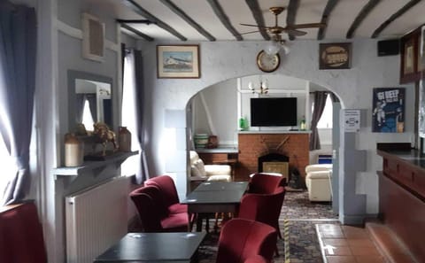 The White Lion Hotel in Grantham