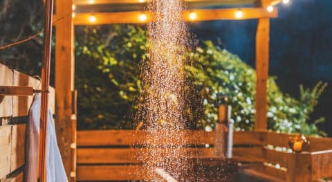 The Hideaway & Spa Terrace at Tregoose Old Mill Apartment in Saint Columb Major