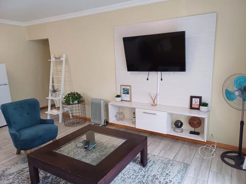 Shalom Self Catering Apartment in Cape Town