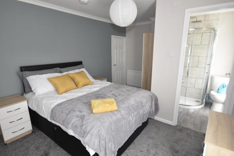 Townhouse @ 32 Penkhull New Road Stoke Hotel in Stoke-on-Trent