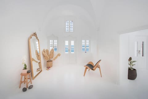 Sophia Privilege Villa in Oia