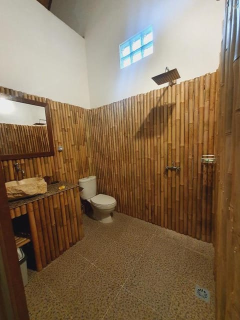 KIRANA HOMESTAY (DUSK BUNGALOW) Vacation rental in Abang