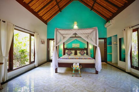 KIRANA HOMESTAY (BREEZE BUNGALOW) Vacation rental in Abang