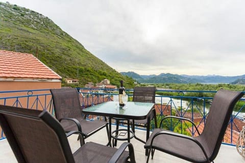 House on Skadar Lake Vacation rental in Podgorica