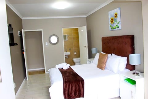 103onWallace Self Catering Guest House Bed and Breakfast in Cape Town