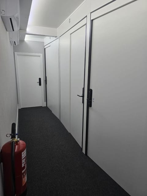 Modular Rooms Hostel in Centro