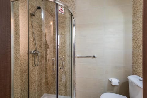 GetawaysMalta_Blue Harbour Seafront Apartment 2 Apartment in Saint Paul's Bay