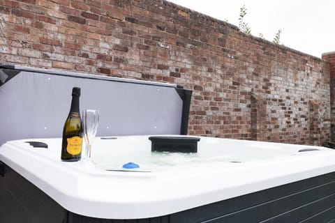 The Olde Coach House Vacation rental in Chesterfield