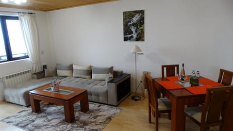 South warm and light apartment with inspiring view Apartment in Decentralized Administration of Macedonia and Thrace