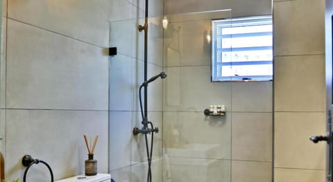 dk villas 4 RivervieW, Hout Bay Apartment in Cape Town