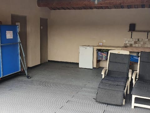 Simplistic Holiday Home in Orgon with Swimming Pool Vacation rental in Provence-Alpes-Côte d'Azur