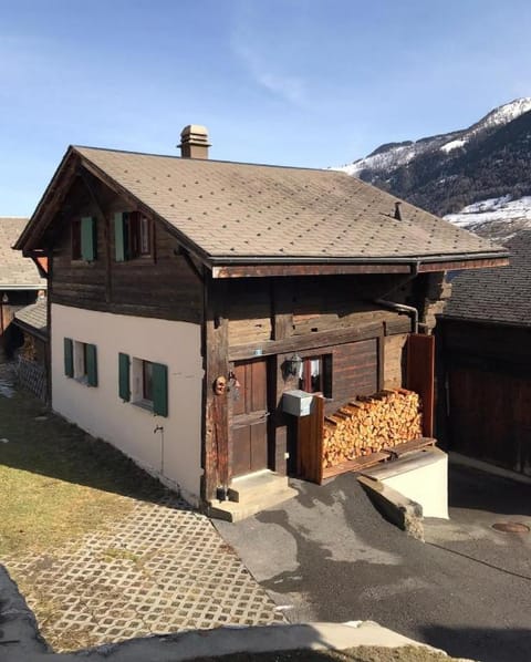 Le Biolley 2 Chalet in Canton of Valais