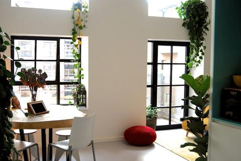 Waterside Loft @Vaartkom Leuven |with e-Scooter. Apartment in Leuven