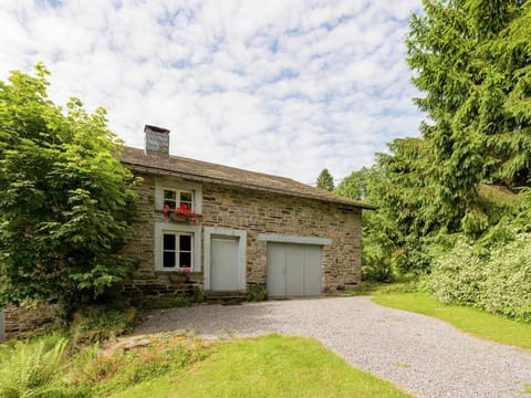Rustic Vacation Home, Baneux Vacation rental in Vielsalm