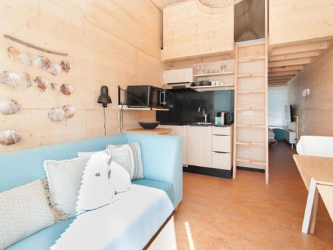 Lakefront Retreat w Hammock Vacation rental in Scharendijke