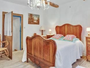 Charming Stay in Viroinval Vacation rental in Wallonia, Belgium