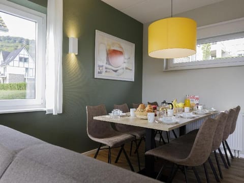 Cozy Eifel Escape with Pool Villa in Heimbach