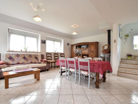 Home for 7 Guests in Plouvara Vacation rental in Brittany