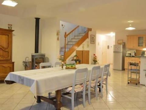 Home for 7 Guests in Plouvara Vacation rental in Brittany