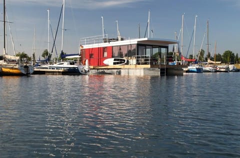 For Marine Lovers | 2BR | 2BA | Parking | WLAN | Vacation rental in Boltenhagen