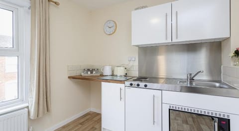 Blackberry - Stylish Self-Contained Flats in Soton City Centre Apartment in Southampton