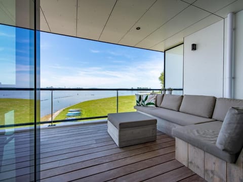 Apartment in Veere with Lake Views & Marina Apartment in Kamperland