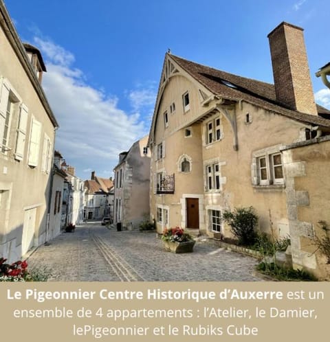 Le Pigeonnier centre historique Auxerre Apartment in Bourgogne-Franche-Comté