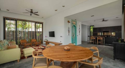 Cahaya Villa Canggu by Island Escape Hotel in North Kuta