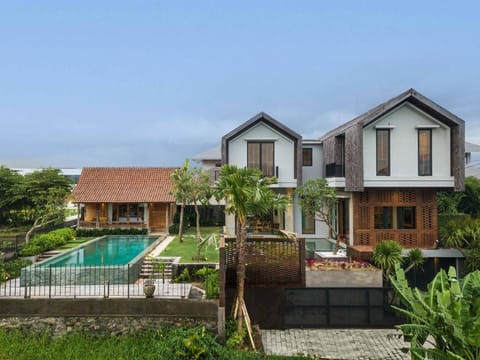 Cahaya Villa Canggu by Island Escape Hotel in North Kuta